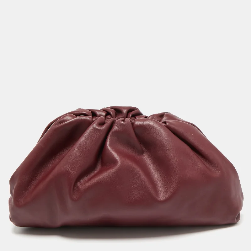 Handle bags with tropical prints for summer -Bottega Veneta Burgundy Leather Leather Teen Pouch