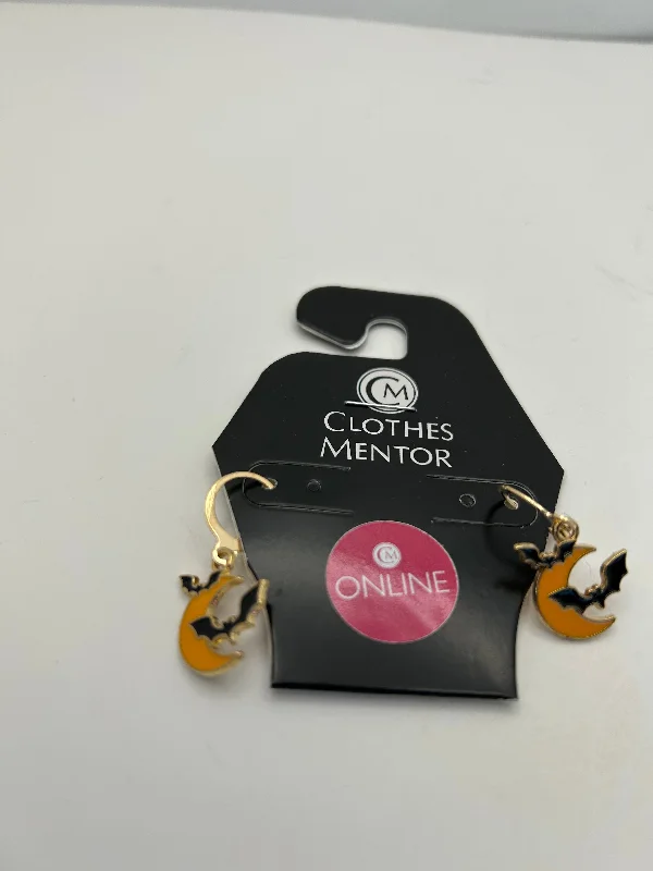 Drop Earrings with Leaf Motifs -Earrings Hoop By Clothes Mentor