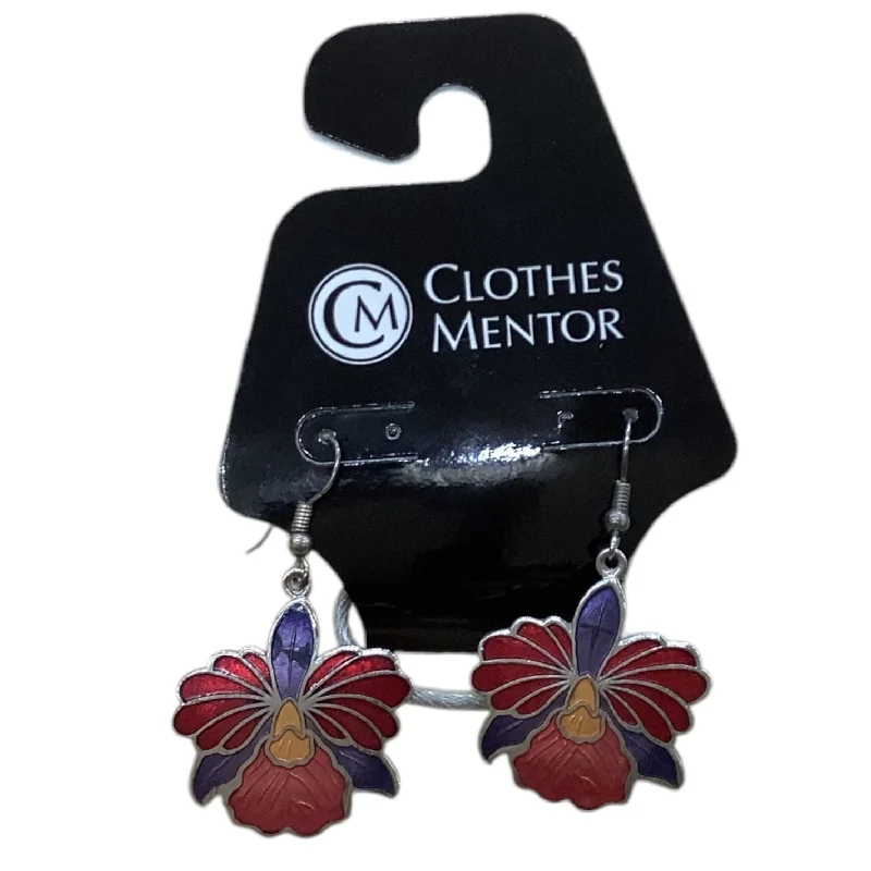 Drop Earrings for Prom Night -Earrings Dangle/drop By Clothes Mentor