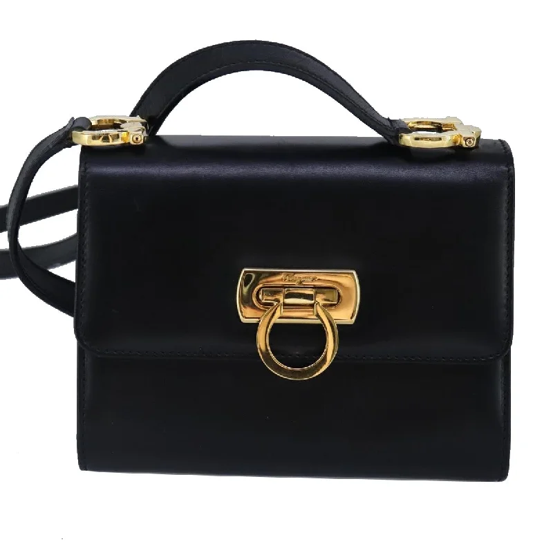 Reversible handle bags offering dual design styles -Salvatore Ferragamo Gancini  Leather Shoulder Bag (Pre-Owned)