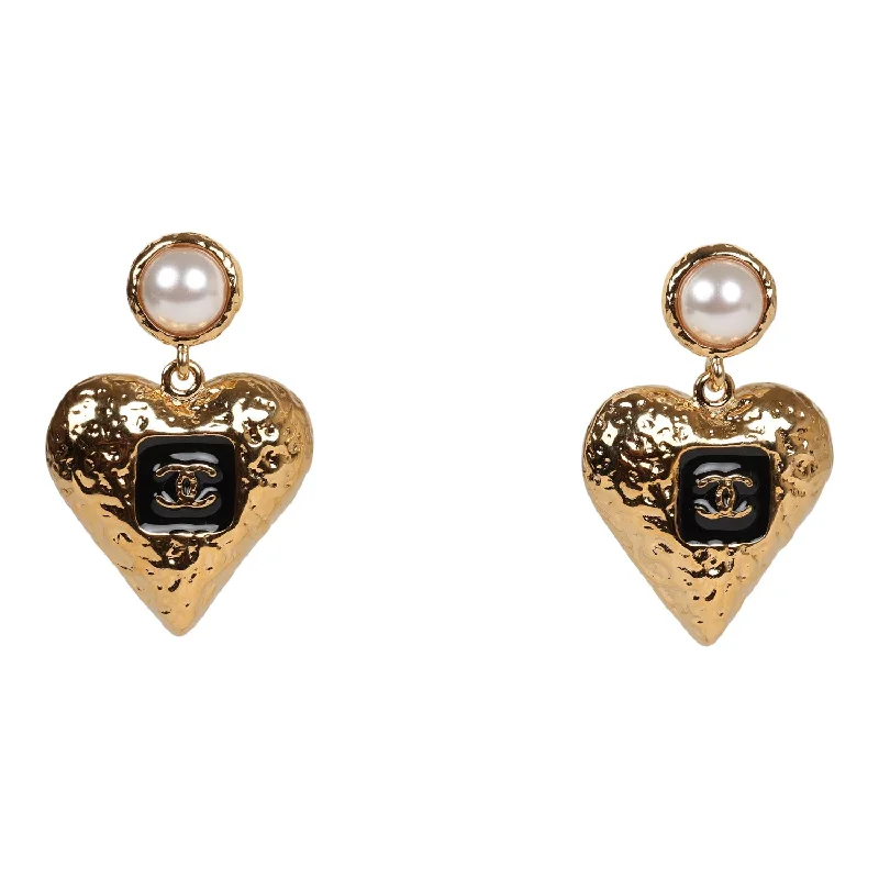 Lightweight Drop Earrings for All Day -Chanel Heart Shaped CC Black Enamel, Faux Pearl, and Gold Metal Earrings