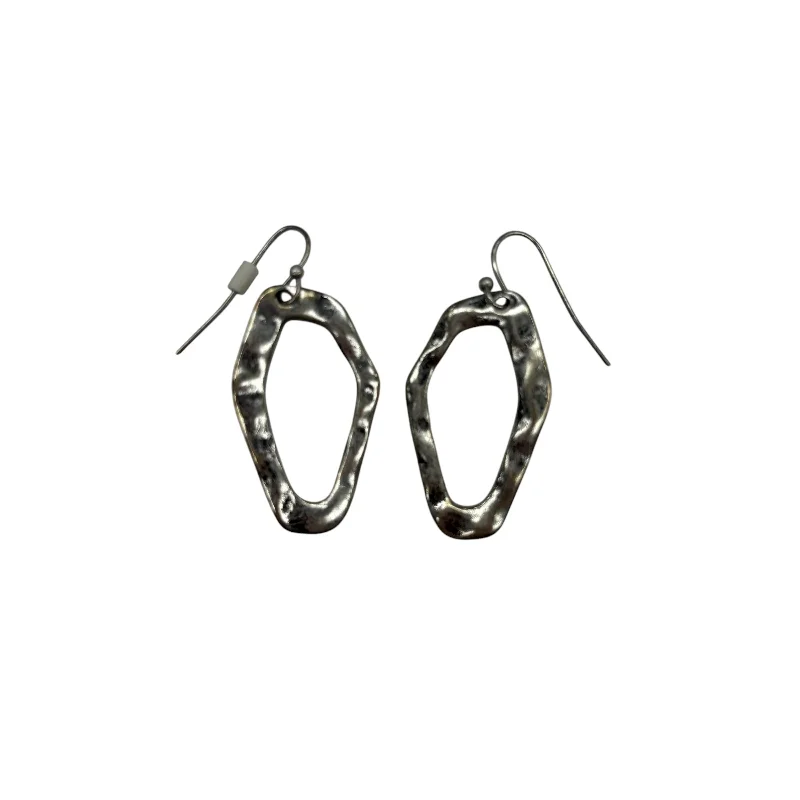 Leverback Drop Earrings for Comfort -Earrings Dangle/Drop By Clothes Mentor In Silver