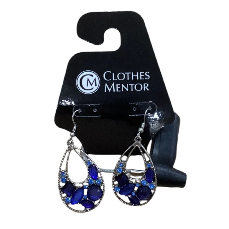 Drop Earrings for Engagement Party -Earrings Dangle/drop By Clothes Mentor