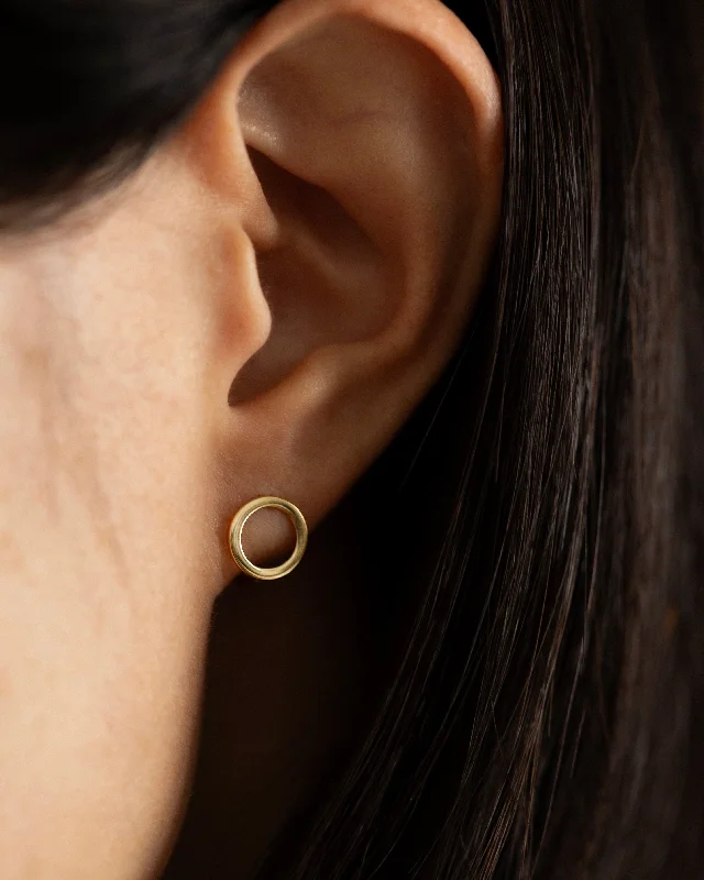 Best hoop earrings with tribal designs for a cultural and exotic aesthetic-14k Gold Circle Hoop Earrings