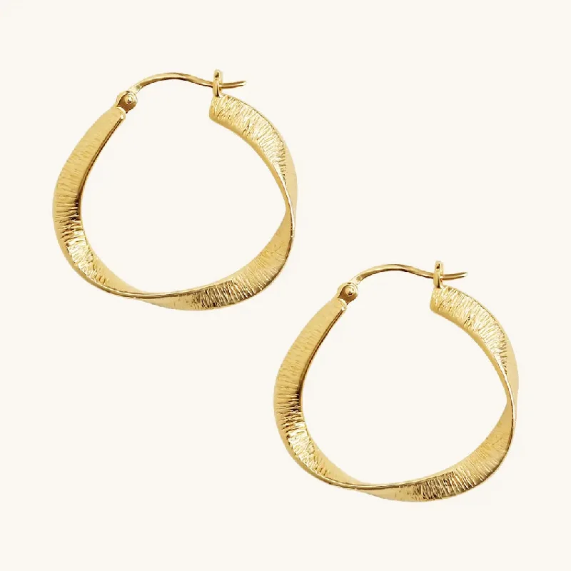 Best hoop earrings with snake chain details for a sleek and modern touch-Abigail Hoops