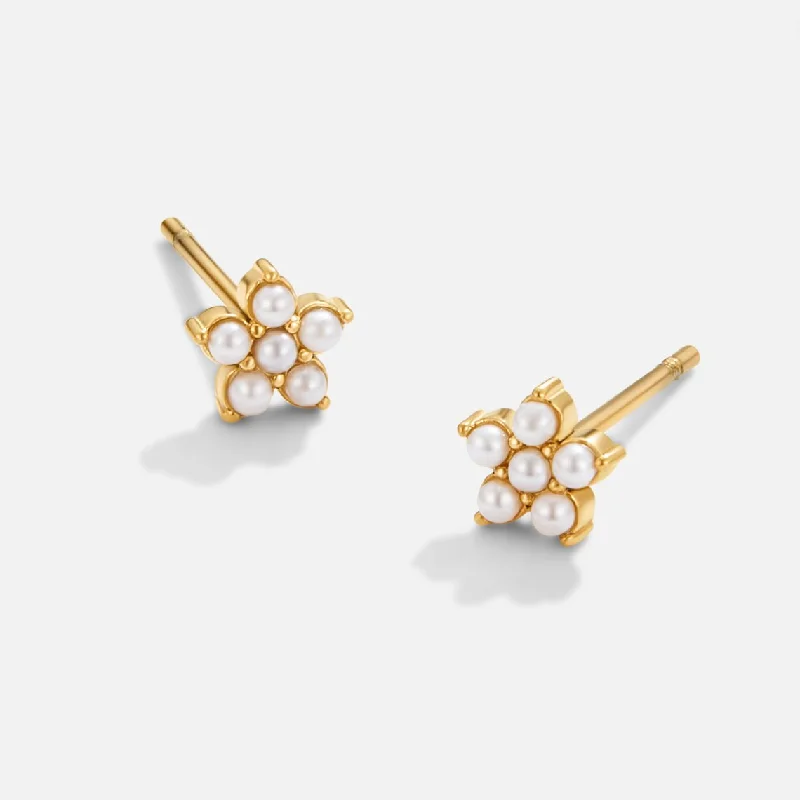 Best hoop earrings with sparkling cubic zirconia for a brilliant, budget-friendly effect-Blooming Flower Pearl Earrings